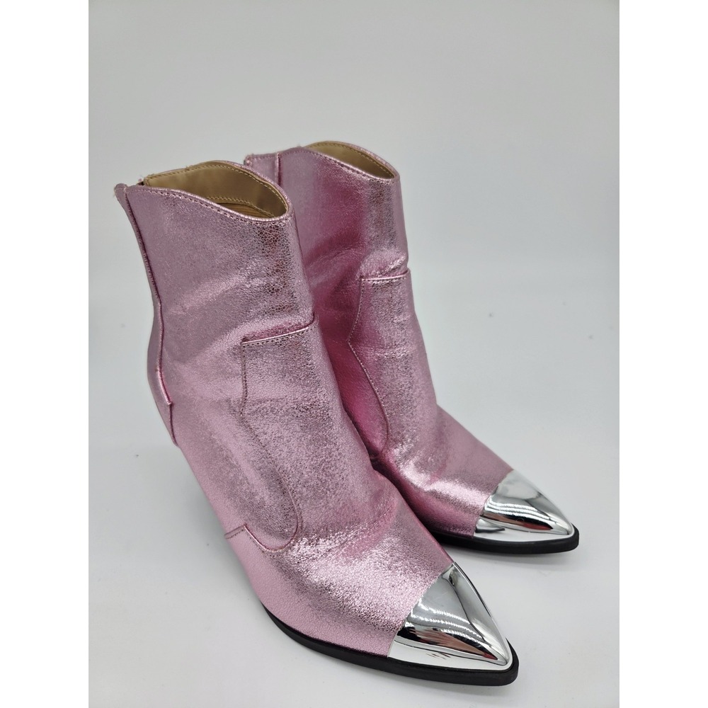 Soda Cowboy Western Stitched Ankle Boots 8.5 Barbie Pink Toe Booties  Metallic
